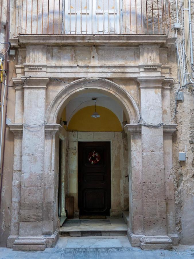 Vakkia - Ortigia Holiday Home Сиракузы Экстерьер фото